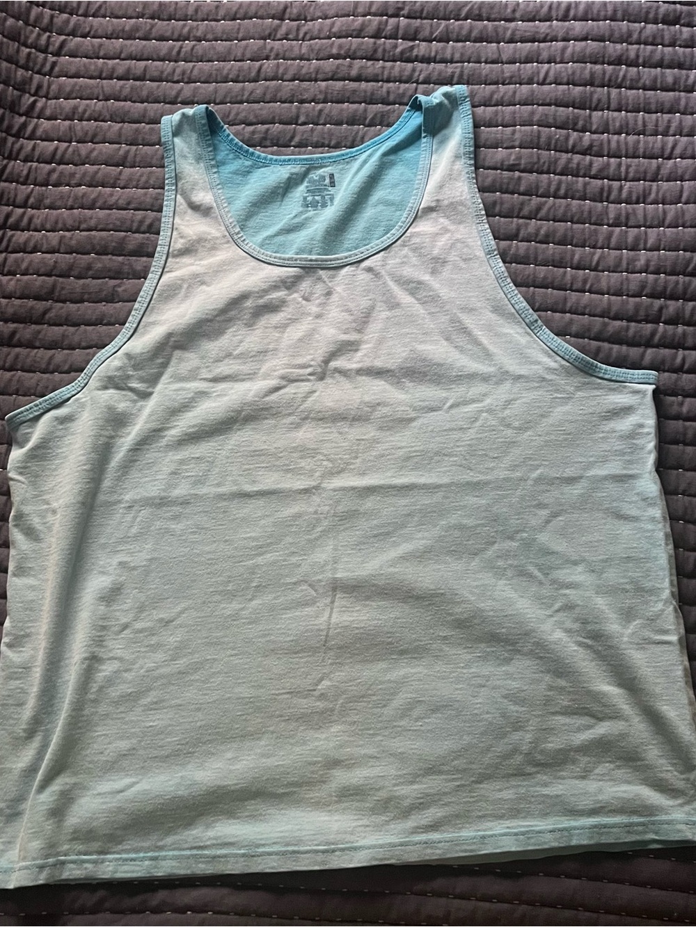 *VINTAGE 90s* perfectly sun faded XL men’s muscle tank